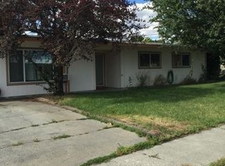 9046B Forrestal Ln, Moses Lake, WA 98837
