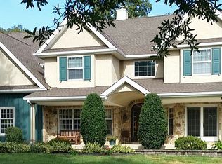 932 Grandview Dr, Exton, PA 19341