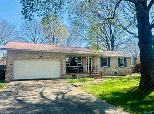 904 Gable Cir SW, Hartselle, AL 35640