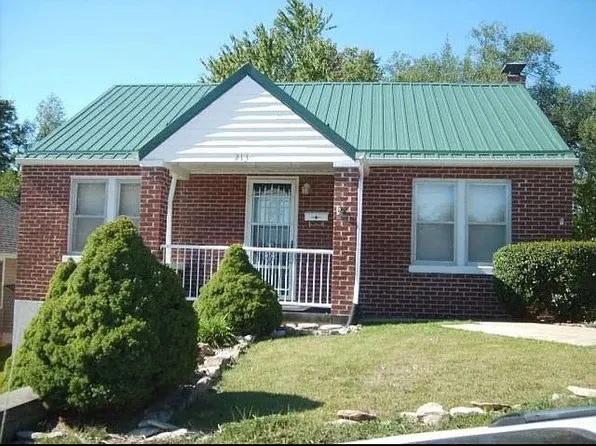 213 Pierce St, Jefferson City, MO 65101