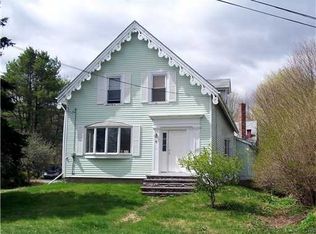 12 Cooper St, Machias, ME 04654