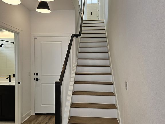 3rd image of 4120 Margarita St