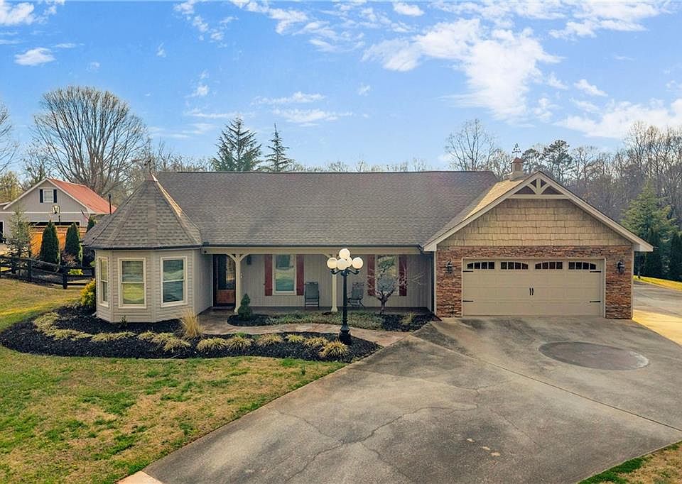 1st image of 3917 Kilgore Falls Dr