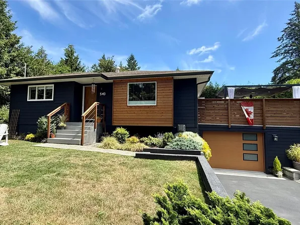 5143 Santa Clara Ave, Saanich, BC V8Y 1W5