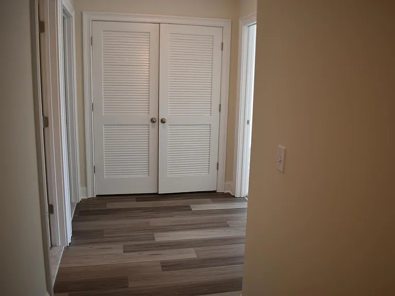 16 Emily Ct — Photo 17