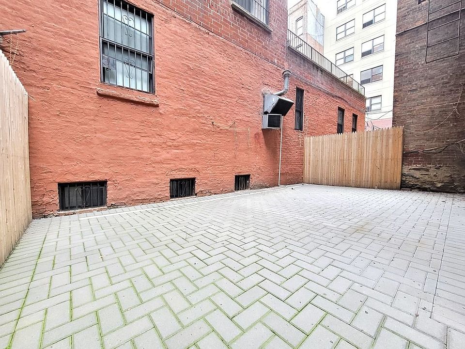 1st image of 1413 York Ave APT 1A