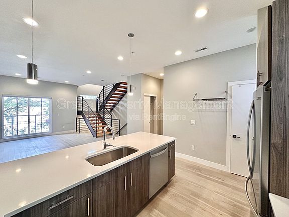 3rd image of 3360 W 38th Ave Unit 4