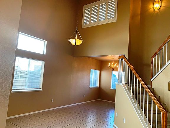3rd image of 7001 Cranleigh Ave