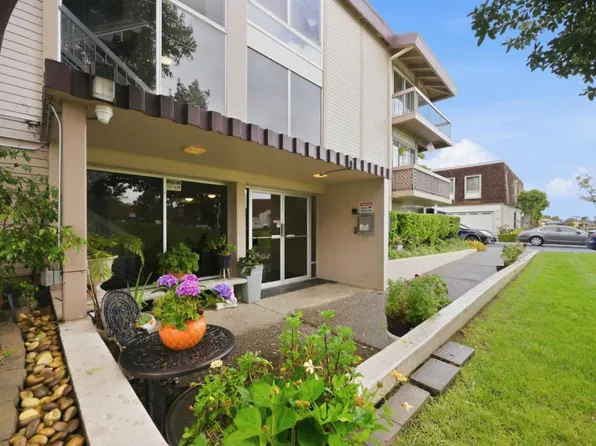 707 Fathom Dr APT 108, San Mateo, CA 94404