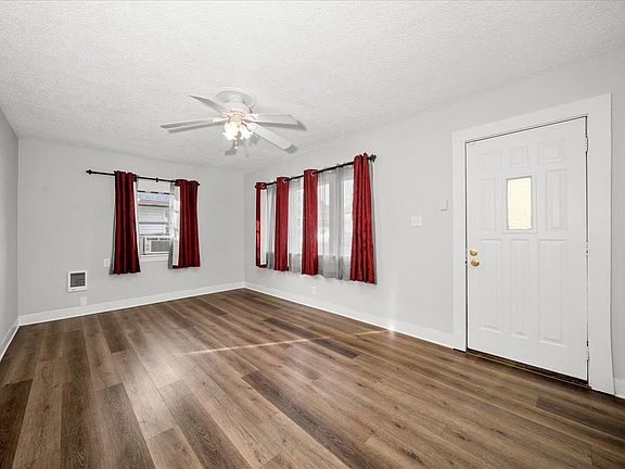 3rd image of 214 E Euclid Ave