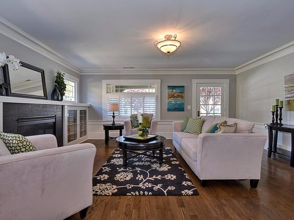 4th image of 1481 Hicks Ave