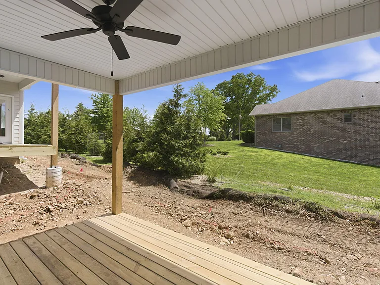 2331 E Olde Ivy St — Photo 27