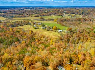 611 Spring Lake Dr, Trenton, GA 30752