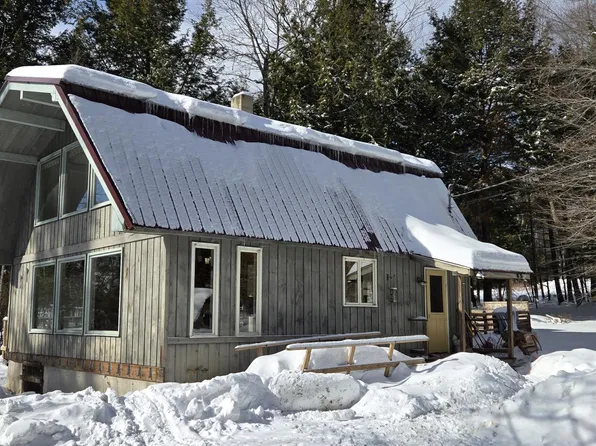 73 Vacationland Road, Harrison, ME 04040