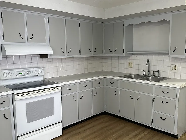 130 Gerke Ave #128 — Photo 11