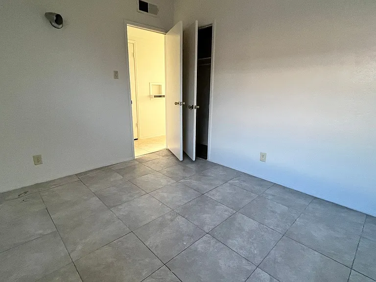 5105 Danny Dr — Photo 10
