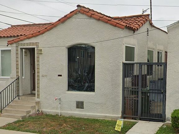 2nd image of 8207 S Harvard Blvd #8207