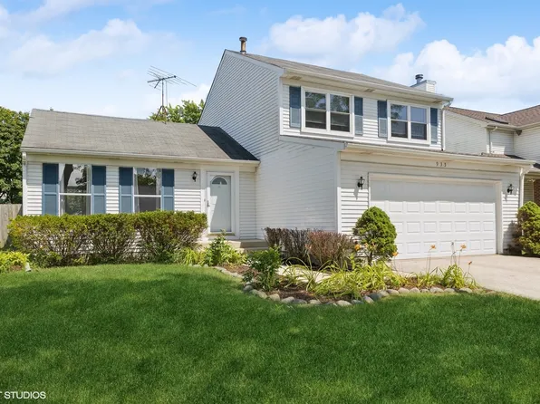 935 Beninford Ln, Westmont, IL 60559