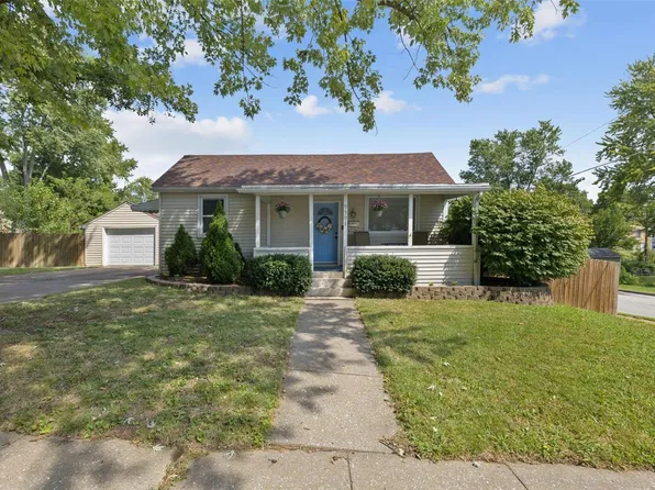 9501 Theodosia Ave, Saint Louis, MO 63114