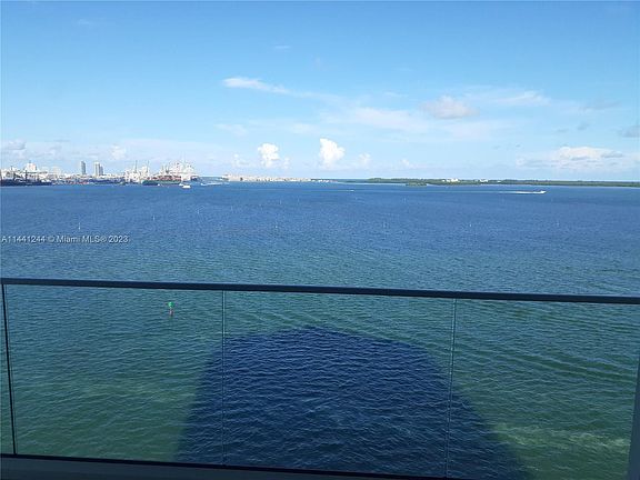 5th image of 800 Claughton Island Dr APT 1202