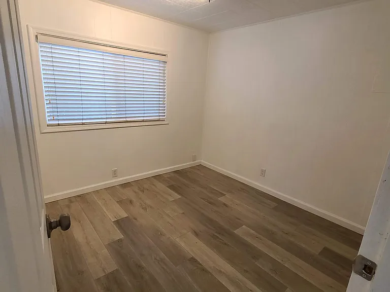 4448 E Wintergreen Rd — Photo 3