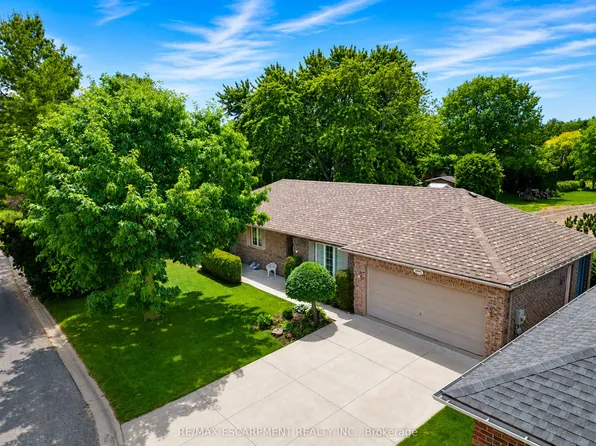 3900 Sunset Ln, Lincoln, ON L0R 2C0