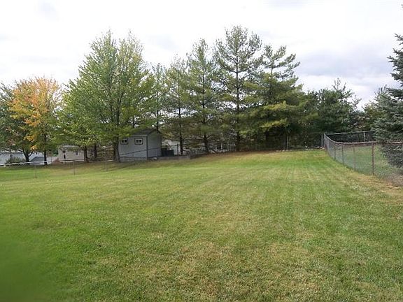 2nd image of 5463 Sprucewood Dr
