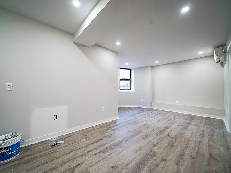 10 Blackwood St #G18 — Photo 5