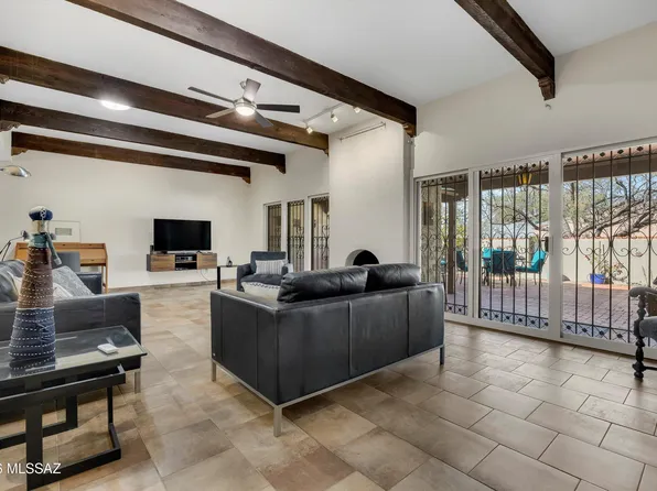 2711 N Camino Valle Verde, Tucson, AZ 85715