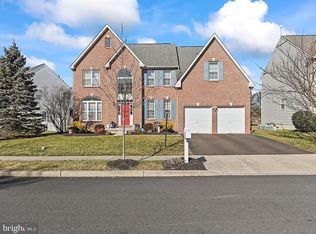 419 Longleaf Dr, Perkasie, PA 18944