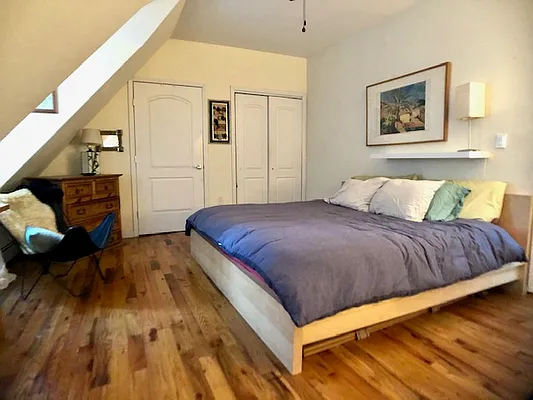 Rented by Avenue Sotheby's International Realty | media 30