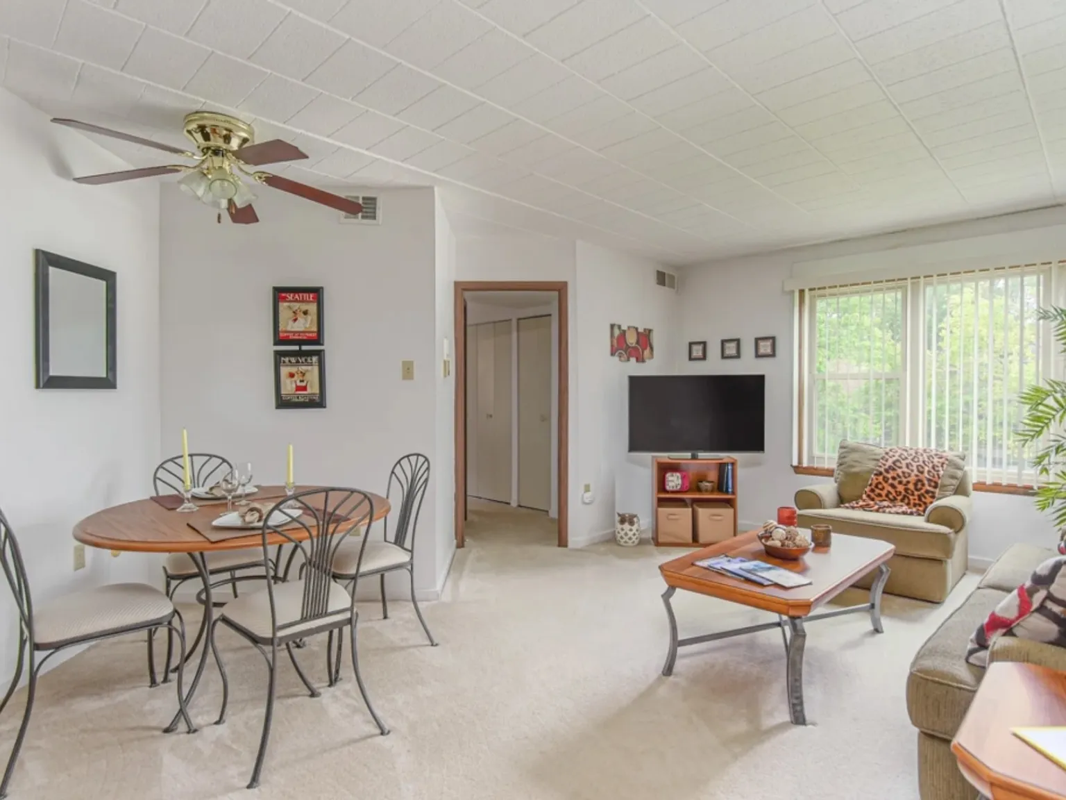 Summit Apartments - Latrobe, PA — Photo 2