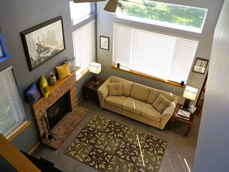 2212 White Water Way — Photo 7