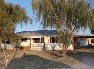 411 Lloyds Ln, Royse City, TX 75189