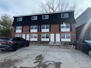 37 Crosswinds Dr, Arnold, MO 63010