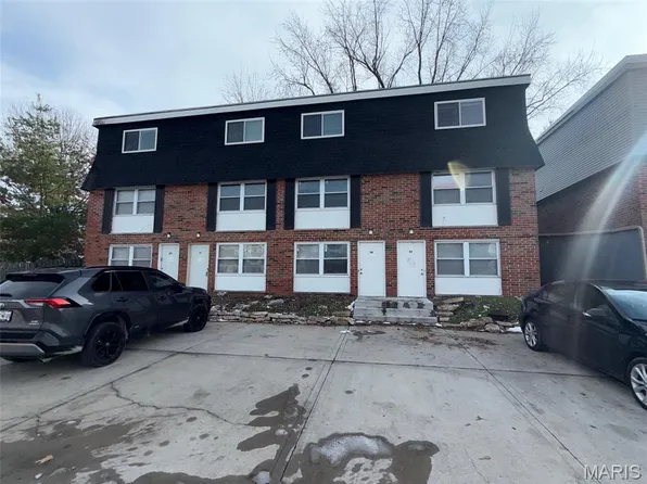 37 Crosswinds Dr, Arnold, MO 63010