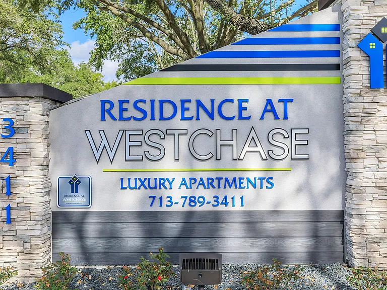 Residence at Westchase — Photo 23