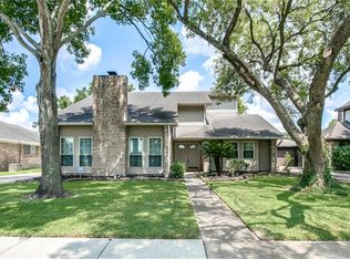 13226 High Star Dr, Houston, TX 77083