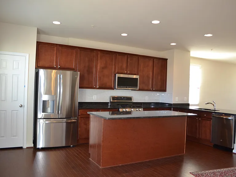 14300 Potomac Heights Ln — Photo 44