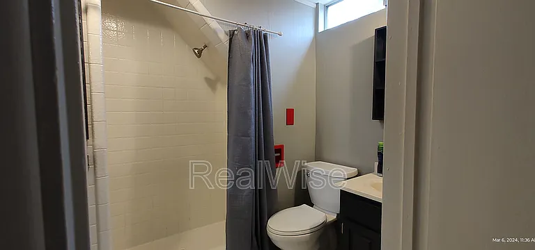 355 W Selmar Ct — Photo 13