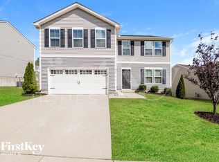 363 Fieldspar Ln, Clayton, NC 27520