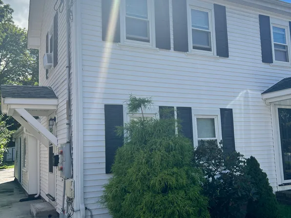 22 Montvale Ave #A, Stoneham, MA 02180