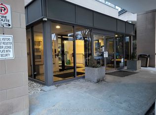 1 Hickory Tree Rd #1207, Toronto, ON M9N 3W4