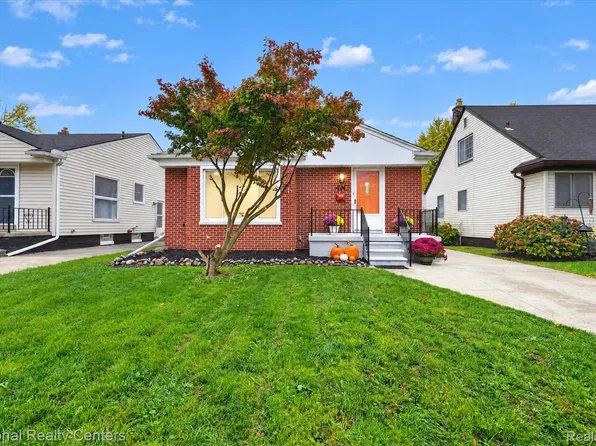 634 N Edison Ave, Royal Oak, MI 48067