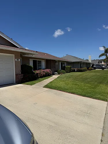 891 Rosewood Ave Photo 1