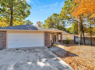 5 Longleat Ln, Bella Vista, AR 72714