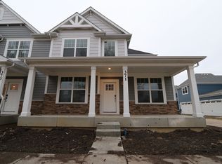 371 Didier Ct, Lincolnshire, IL 60069