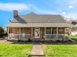 401 E Pearl St, Waldron, IN 46182
