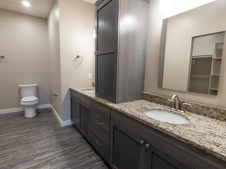 711 Lancelot Dr N #1 — Photo 27