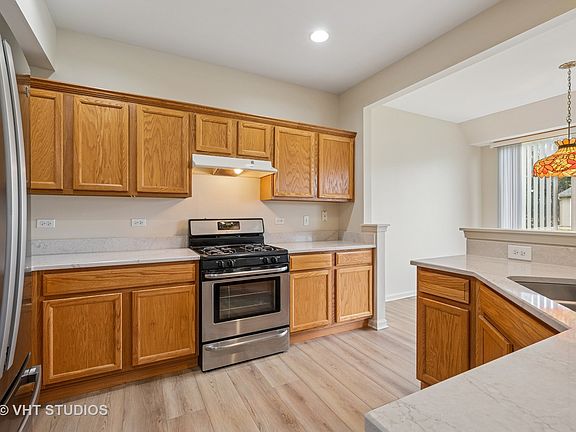 2nd image of 11326 Bellflower Ln
